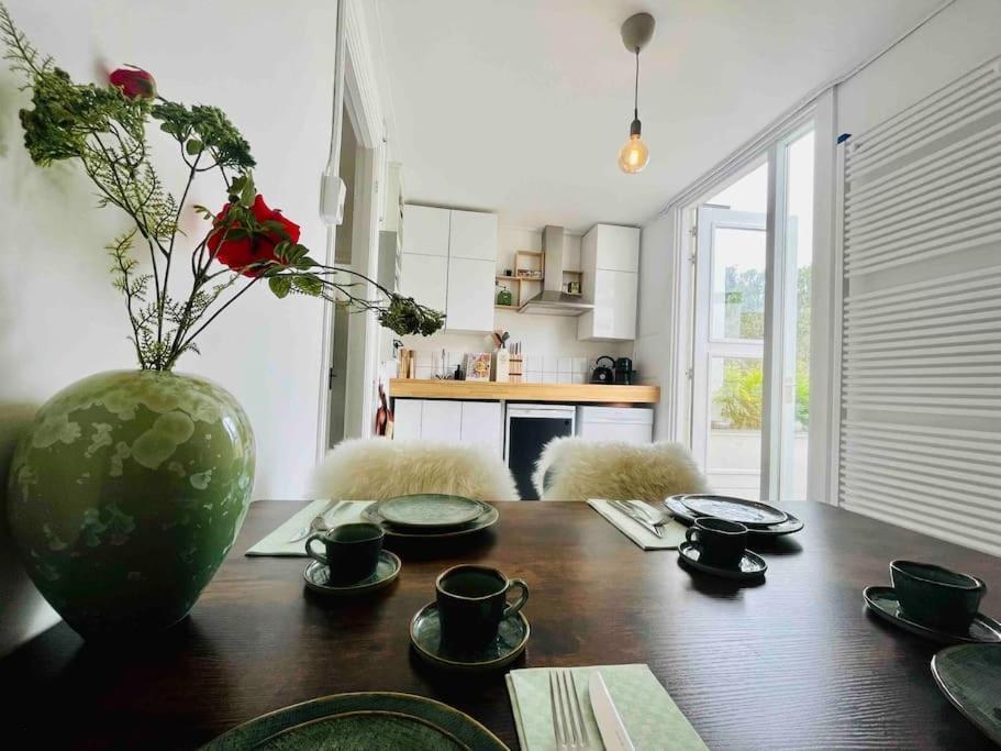 Heerlijk Appartement Centrum Breda En Restaurant! 外观 照片